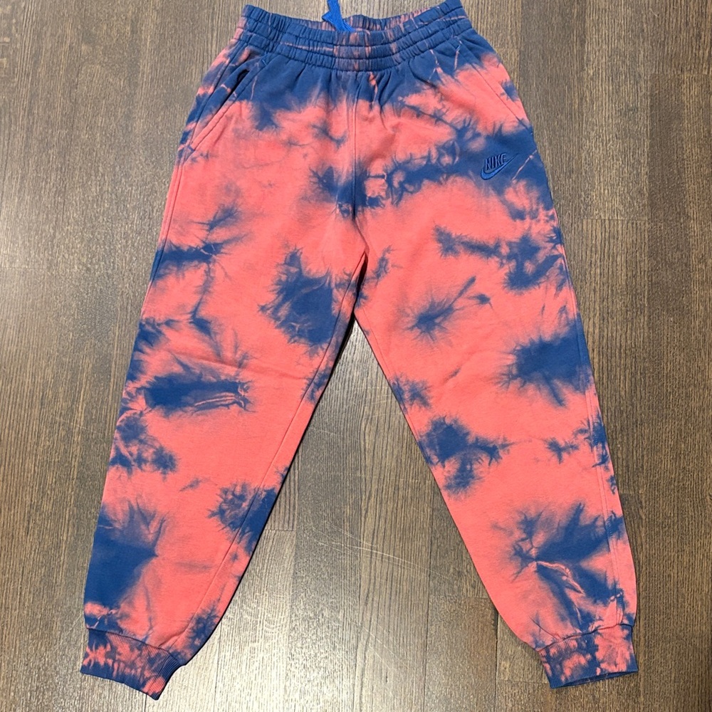 Nike Kids Tie-Dye Sweatpants in Coral and Navy